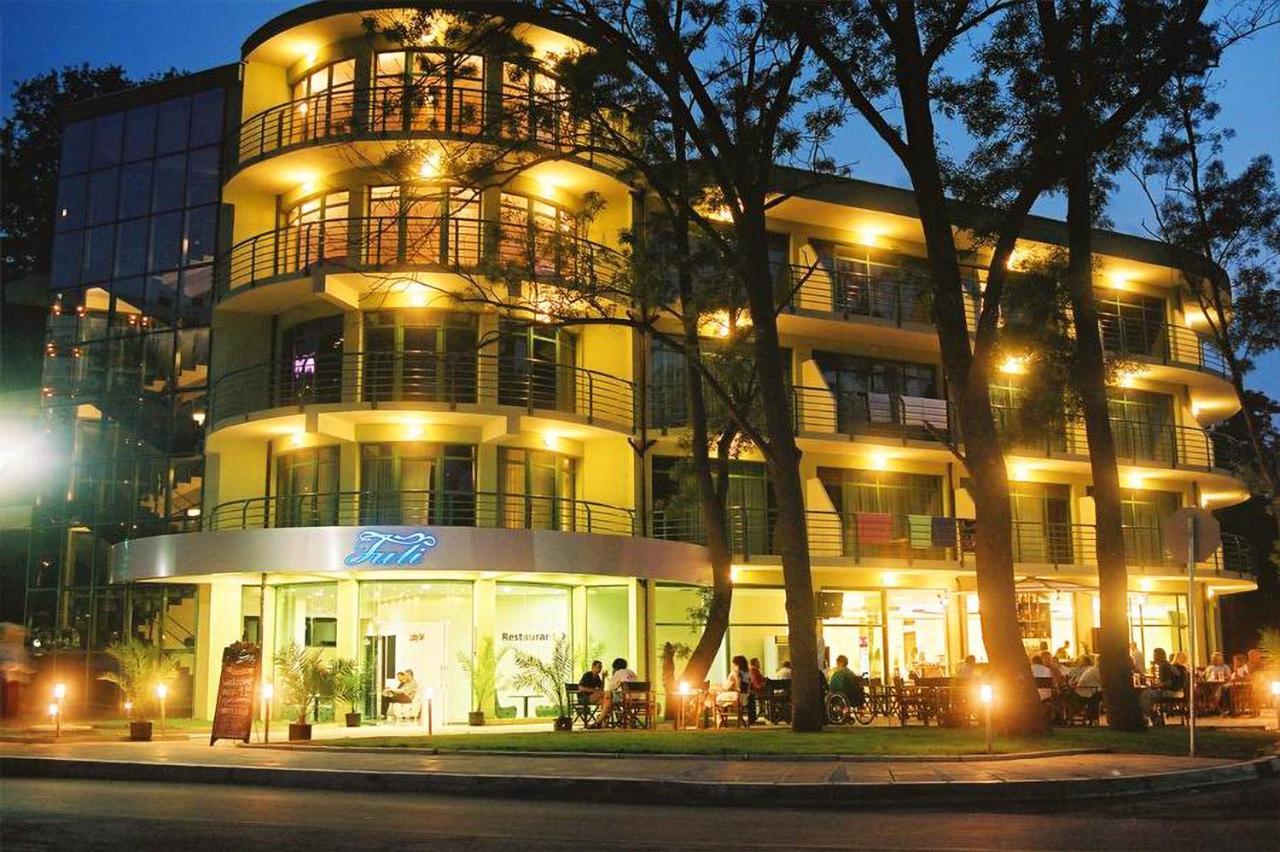 Hotel Juli Pantai Sunny Luaran gambar